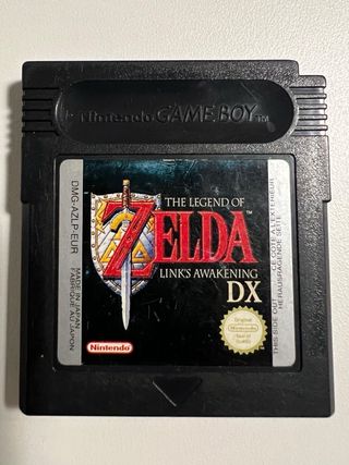 Zelda Link’s Awakening DX + Pila Duracell + Soporte para cambiar la Pila