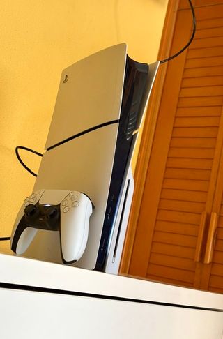 PlayStation 5 Slim 1TB Blanca