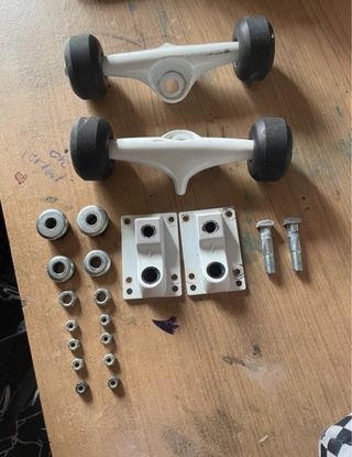 Kit de ejes y ruedas para skate
