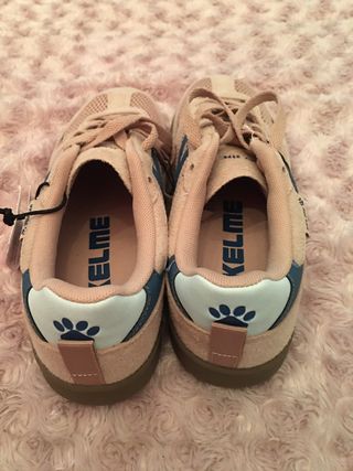 Zapatillas Beige y Azul