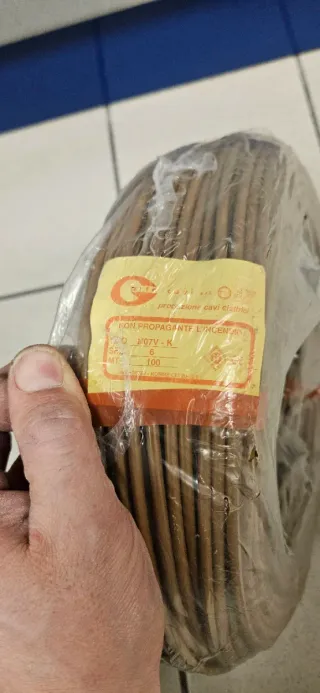 Cavo elettrico marrone 6mm