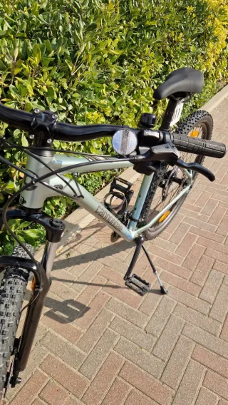 Bicicleta Cannondale Trail 8