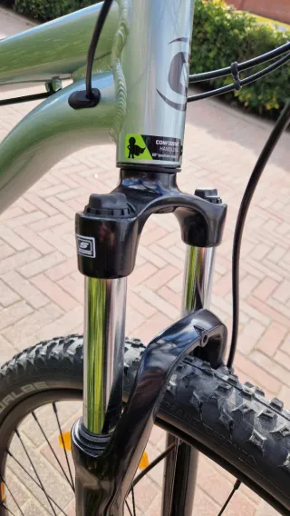 Bicicleta Cannondale Trail 8