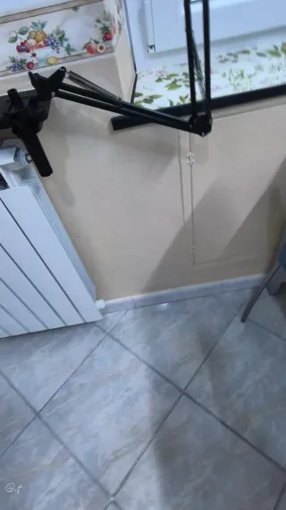 Braccio supporto smartphone UGREEN