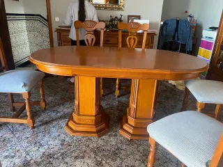 Tavolo da pranzo in legno