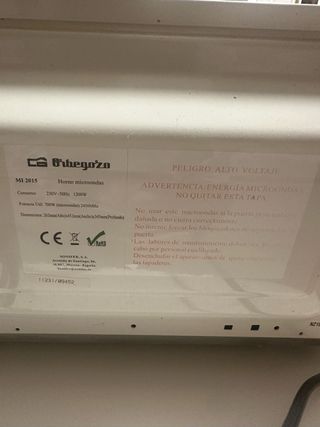 Microondas Orbegozo 700W Blanco/Beige