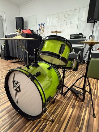 Batería Millenium kid Verde Brillante