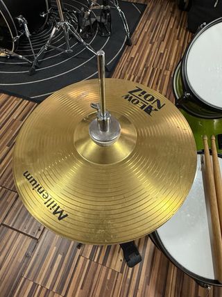 Batería Millenium kid Verde Brillante