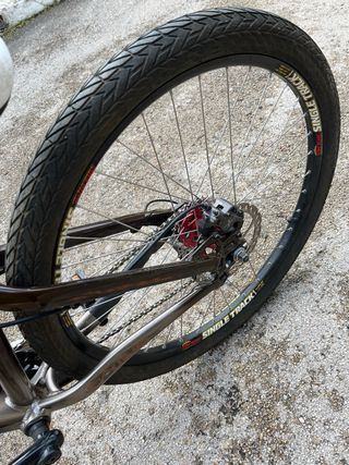 Bicicleta Dirt Jump Specialized P.2 2008