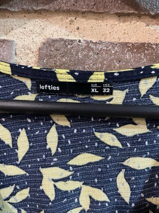 Vestido estampado hojas negro y amarillo