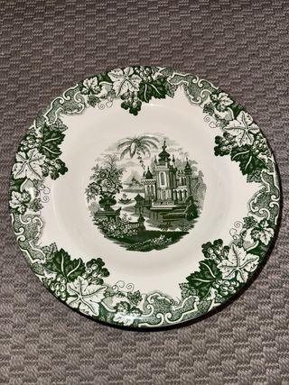 Plato hondo La Cartuja Uva Verde