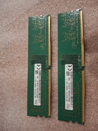 2x SK hynix 4GB DDR4 3200MHz
