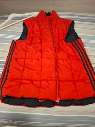 Chaleco Adidas Negro y Rojo