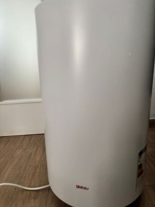 TERMO DE AGUA ELECTRICO DE 80 LITROS MARCA GIATSU