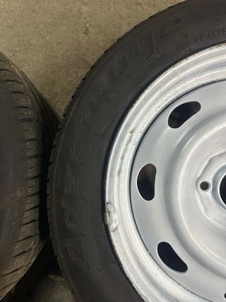 Llantas 4x108 15 con neumáticos