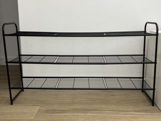 Estantería metálica negra 3 baldas