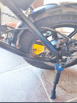 Bicicleta Eléctrica Plegable Negra