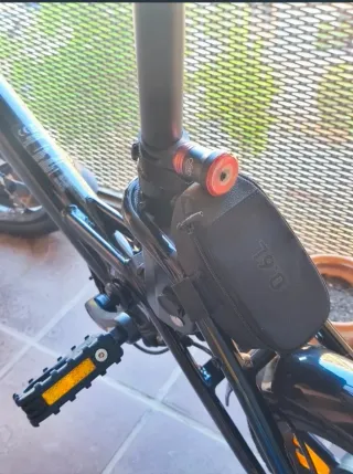 Bicicleta Eléctrica Plegable Negra