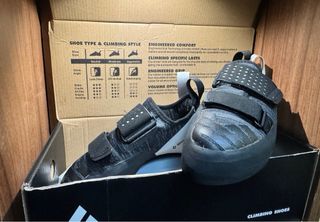 Pies de gato Black Diamond Zone