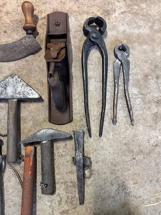 Lotto di strumenti antichi vari
