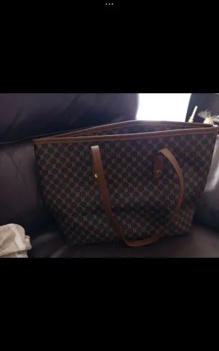 Bolso de hombro grande estampado