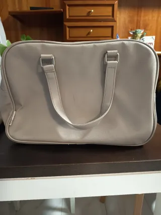 Pañalera gris regalo porta biberón termico