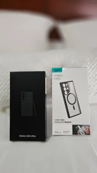 Caja Samsung Galaxy S24 Ultra + Protector