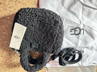 Bolso UGG Negro Peluche borreguito