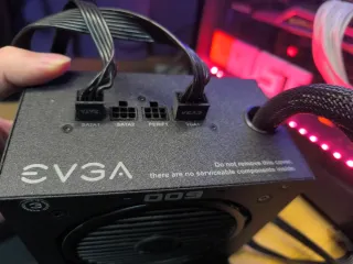Fuente EVGA 600BQ 80+ Bronce
