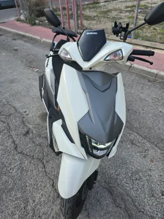 Suzuki Avenis 2024 Scooter