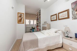 Piso en venta en Camino de Ronda - Rosaleda en Granada