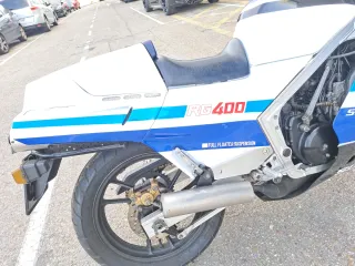 Suzuki RG400