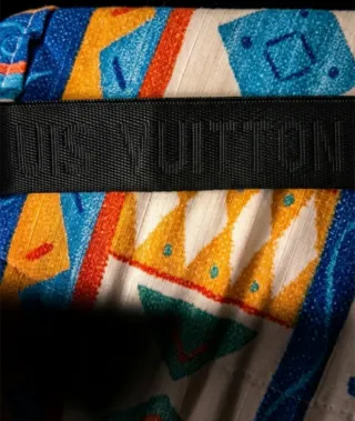 Bandolera Estilo Louis Vuitton Marrón y Dorada