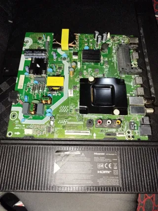 Hisense TV LED 55 4K UHD