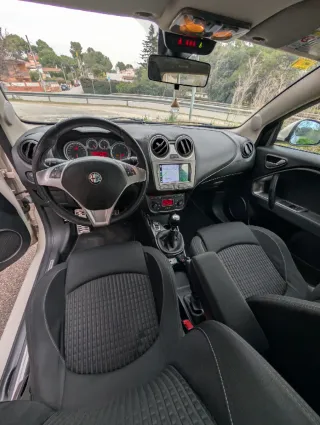 Alfa Romeo Mito 1.6 120cv JTDm Distinctive Diesel