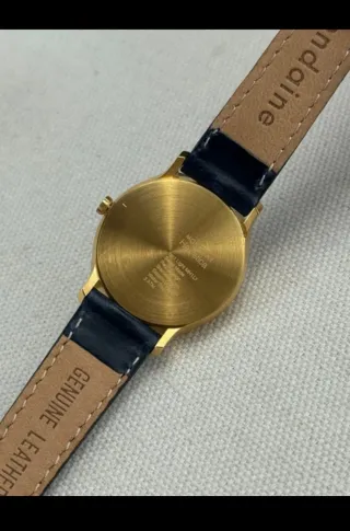 Reloj Mondaine Mujer Azul y Dorado