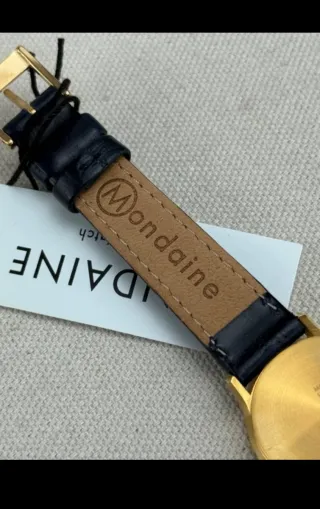 Reloj Mondaine Mujer Azul y Dorado