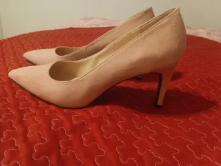 Zapatos de tacón rosa