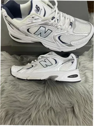 New Balance 530 Blanco Plata Azul Talla 39.5
