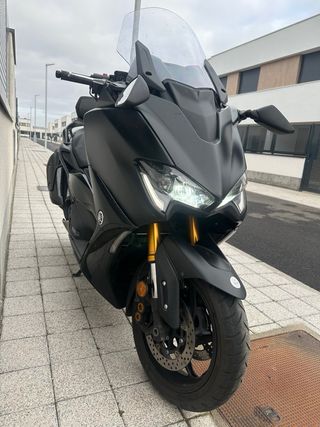 Yamaha Tmax 560 Tech max