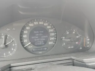 Mercedes-Benz Clase E 2003