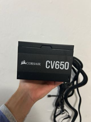 Fuente Alimentación Corsair CV650