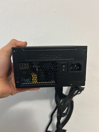 Fuente Alimentación Corsair CV650