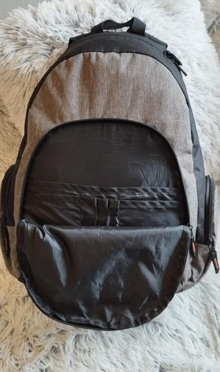 Mochila Runfit Negra y Gris