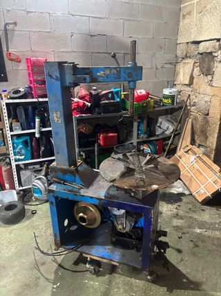 Máquina Montaje Neumáticos