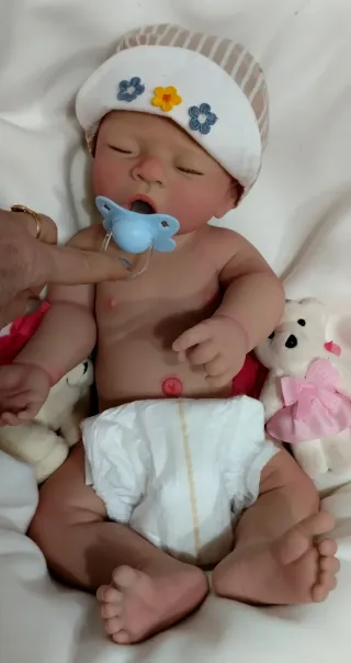 Bebé Reborn Niño Silicona Completa