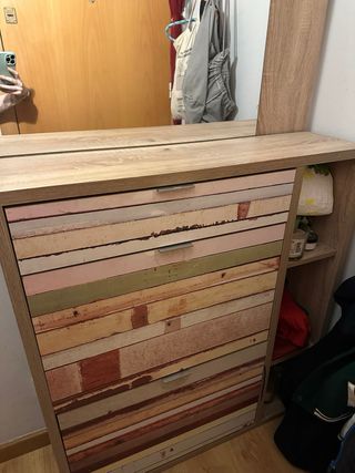 Zapatero con espejo y cajones