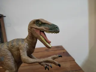 Figura Velociraptor Juguete Dinosaurio