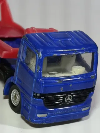 CAMION HORMIGUERA 1/64 SIKU