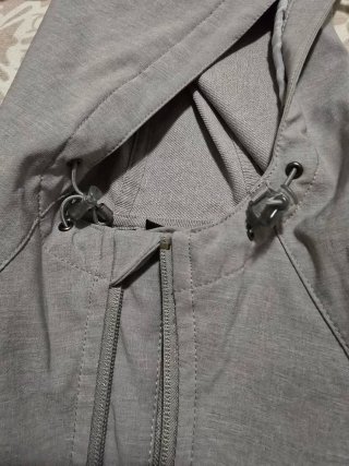 Giubbotto sportivo active grigio